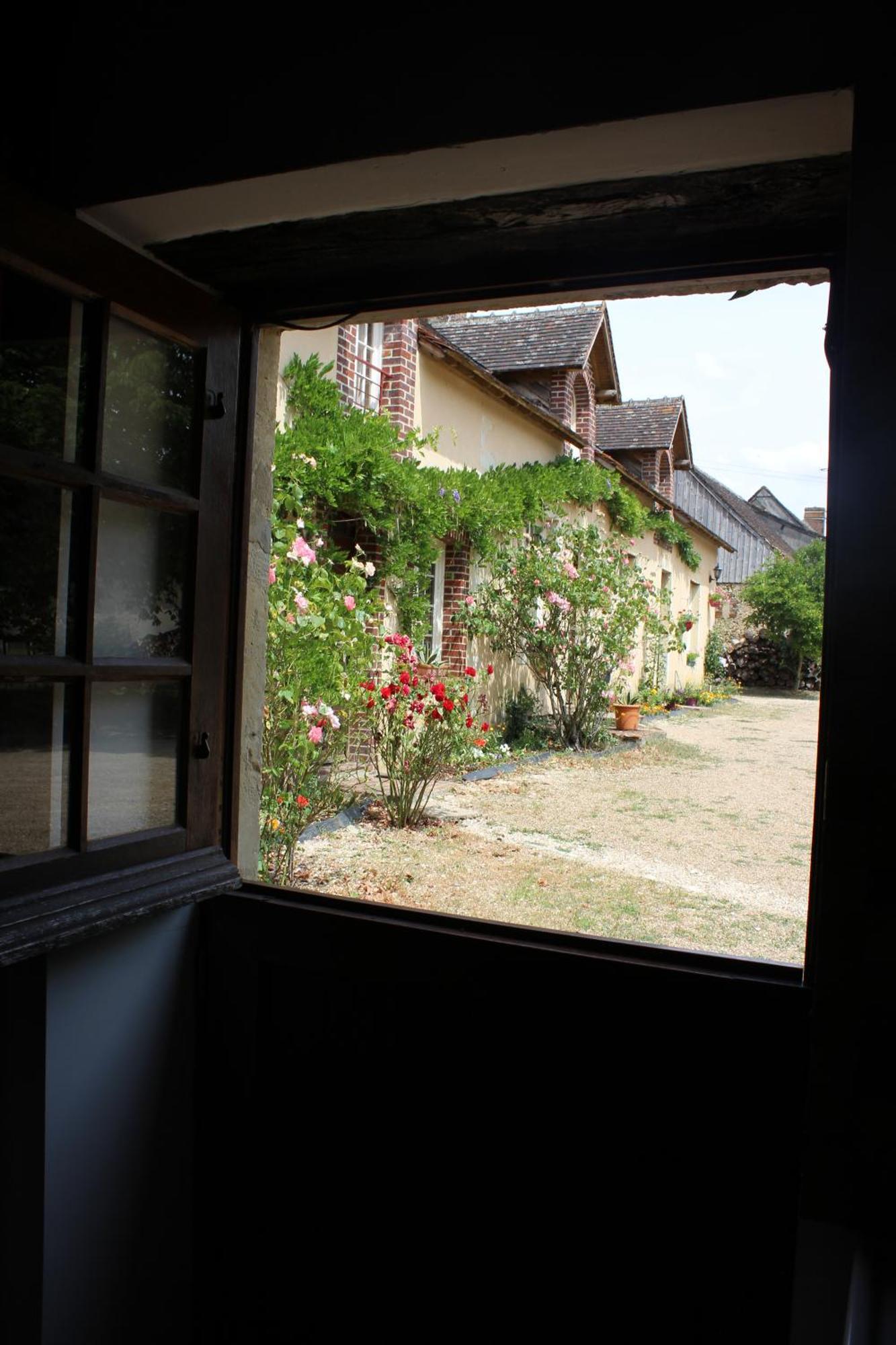 Gite Des Etangs De Beaulieu Le Plessis-Dorin ภายนอก รูปภาพ