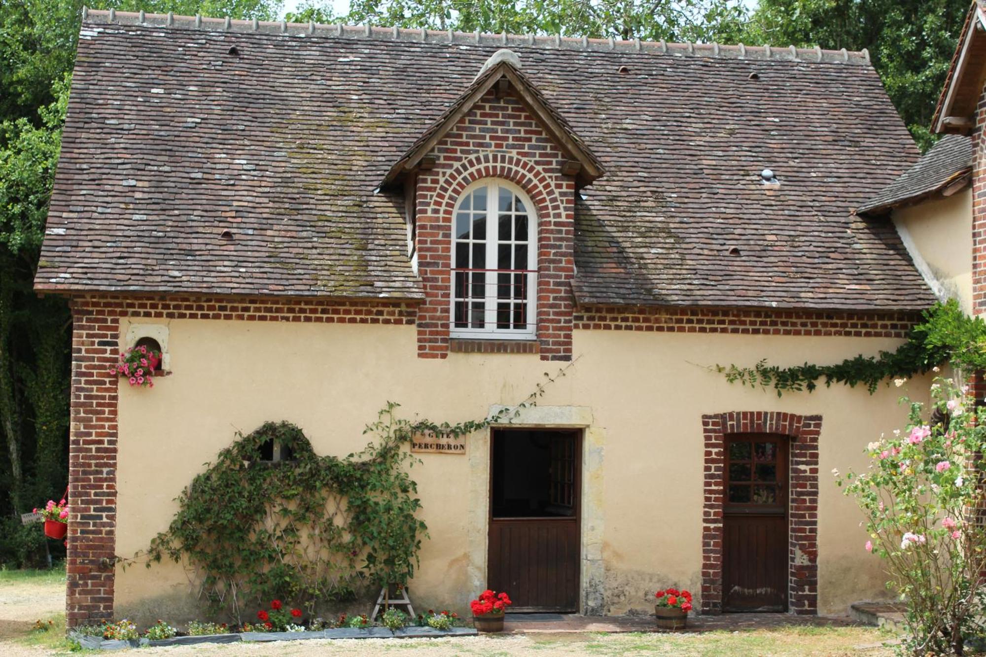 Gite Des Etangs De Beaulieu Le Plessis-Dorin ภายนอก รูปภาพ